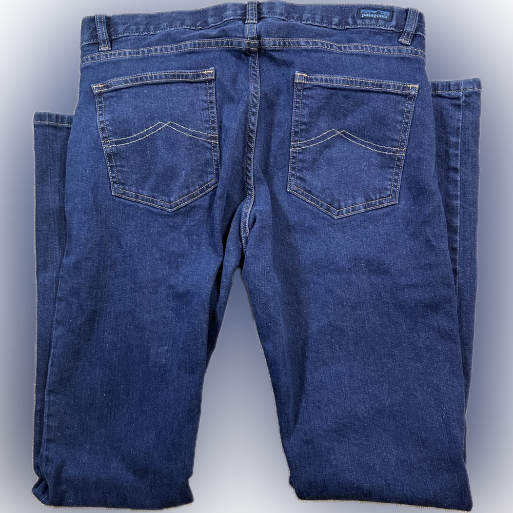 Patagonia Womens Size 30 Slim Straight Leg Jeans 55120 Navy Denim 30 inseam